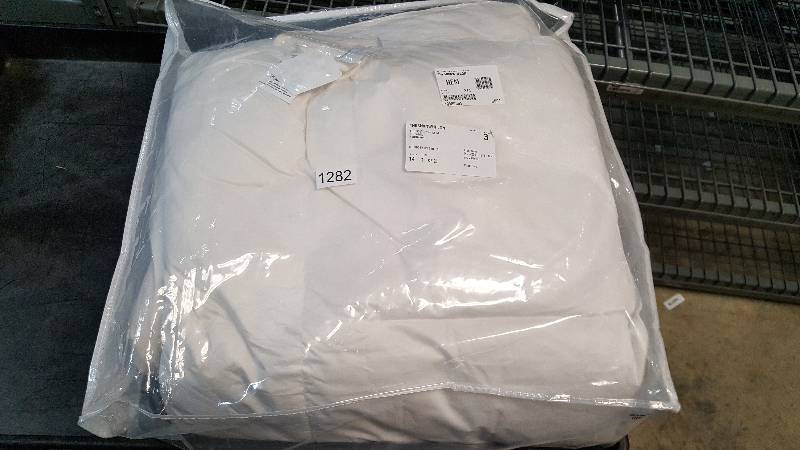 lot 1282 image: Tremont 300 Thread Count Down Comforter - White - Full  Queen Size