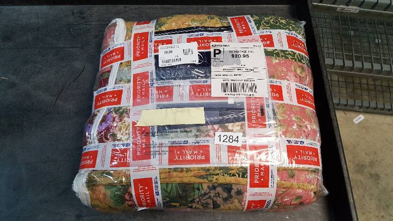 lot 1284 image: Greenland Home Antique Chic Quilt Set - Full  Queen Size