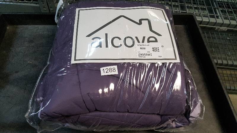 lot 1288 image: alcove Solid Color Microfiber Reversible Comforter - Grape  Lavender - Twin Size