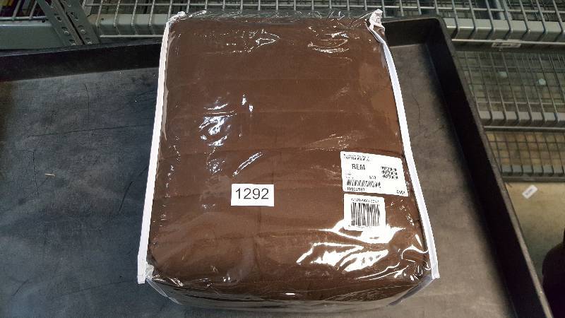 lot 1292 image: McLeland Design Lansing Coverlet - King Size