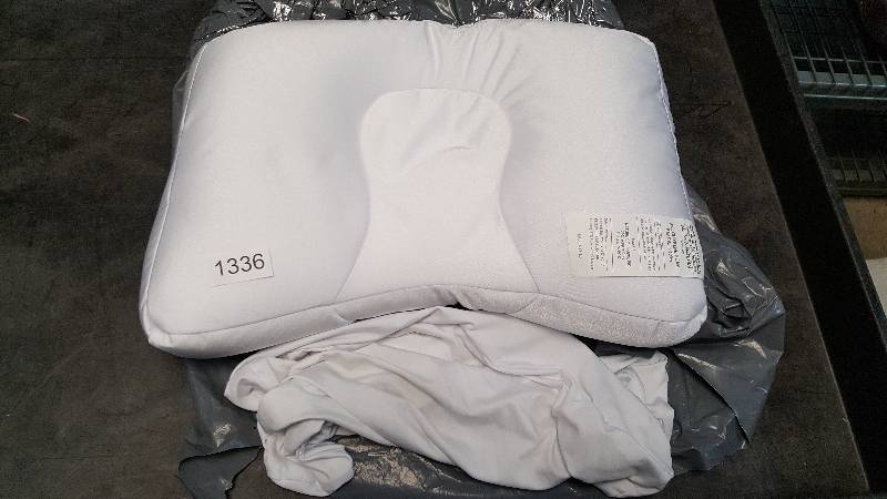 lot 1336 image: Sobakawa Cloud Pillow