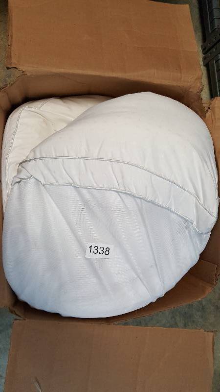 lot 1338 image: 3 Blended Gel Memory Foam Mattress Topper - Queen Size