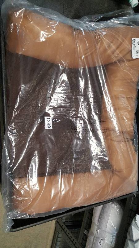 lot 1389 image: PetMaker Cozy Critter Plush Pet Bed - Extra-Large