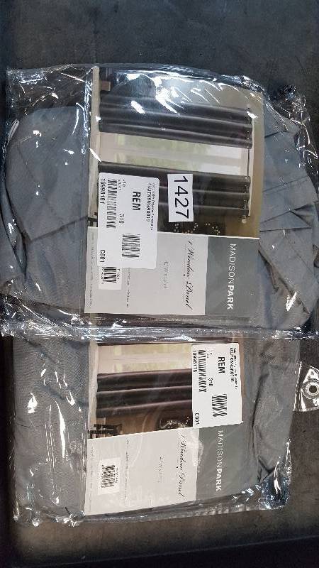 lot 1427 image: Madison Park Cody Foamback 42 x 63 Grommet Panel - Gray