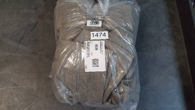 lot 1474 image: alcove Egyptian Cotton 8-Pc. Towel Set - Stone