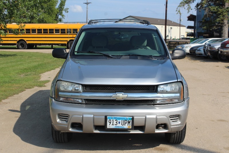 lot 1793 image: 2005 Chevrolet Trailblazer