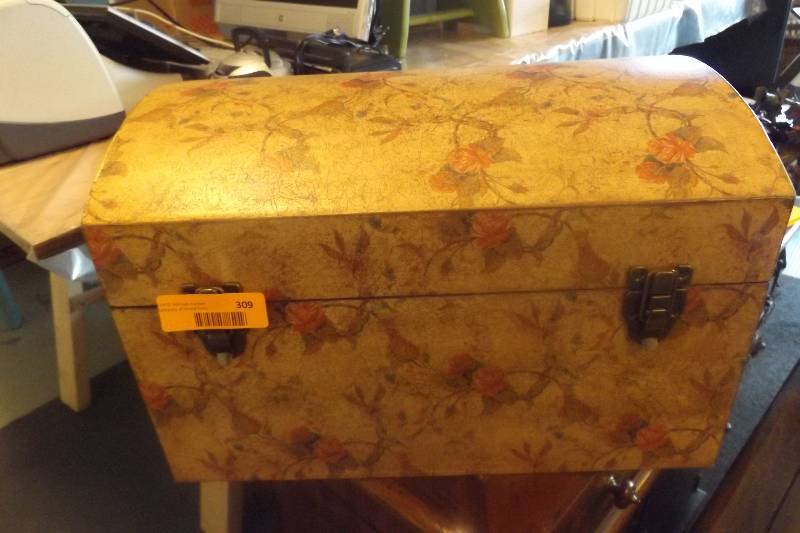 Wood Chest