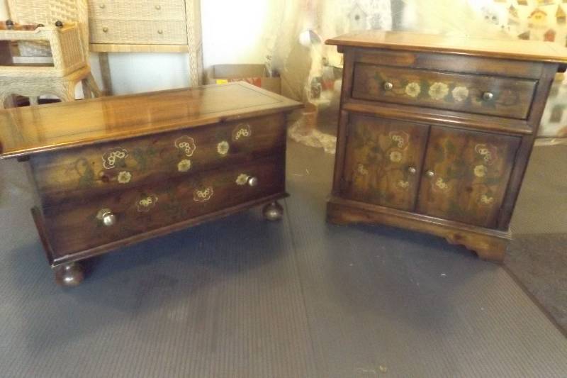 Knob Creek Trunk and Storage Bureau