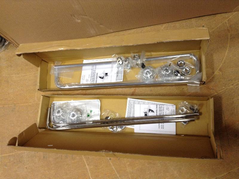 lot 5 image: Lot of 2 Elizabethan Classics Tub Wall Mount Single Offsets Bath Supplies
