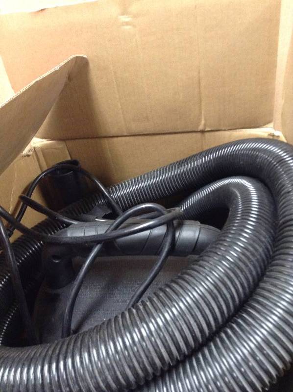 lot 48 image: Husky 4 gal wetdry vacuum
