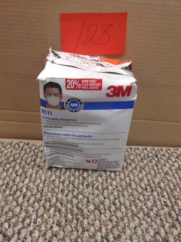 lot 128 image: 3M 8511 Particulate Respirator