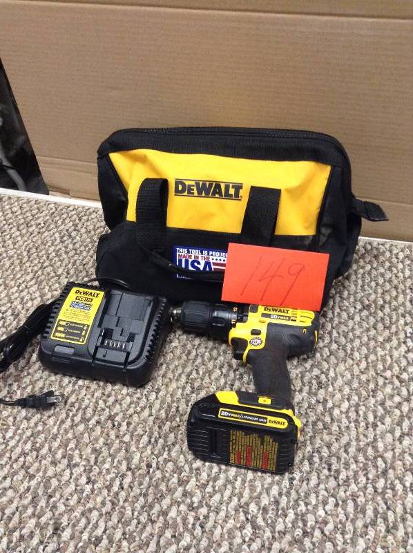 lot 149 image: Dewalt DCD780 12-Inch drill driver, (1) 20V Max lithium ion battery and charger