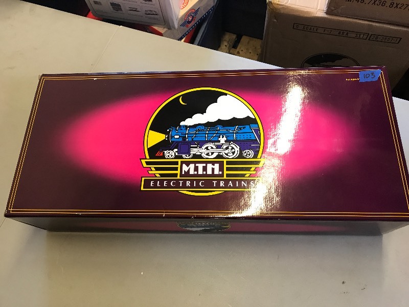 lot 103 image: MTH UNION PACIFIC CHALLENGER STEAM ENGINE