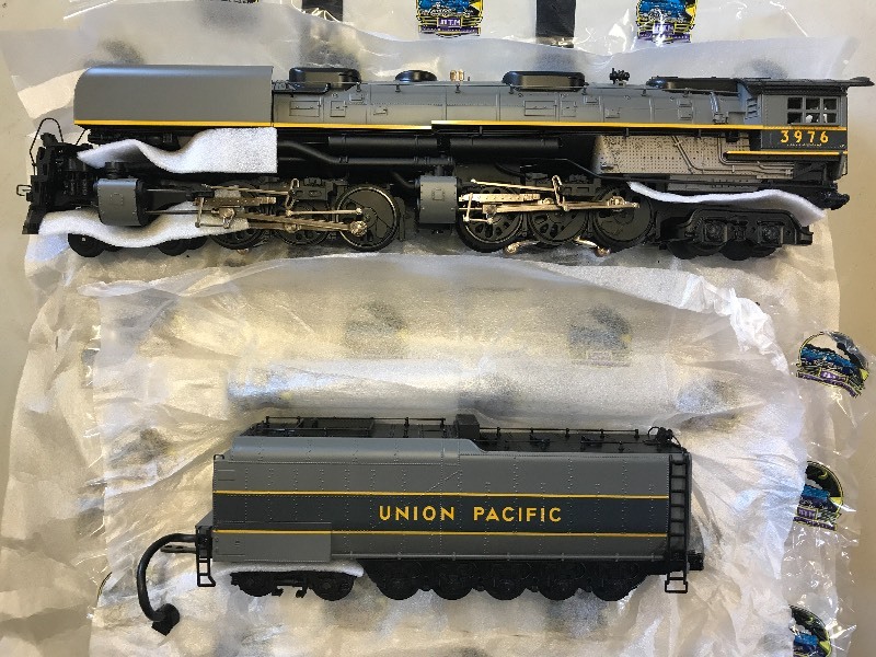MTH UNION PACIFIC CHALLENGER STEAM ENGINE LIFETIME COLLECTION OF "O