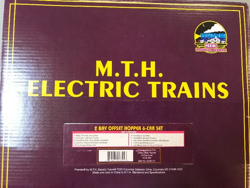 lot 128 image: MTH CHESAPEAKE & OHIO OFFSET HOPPER 6 CAR SET