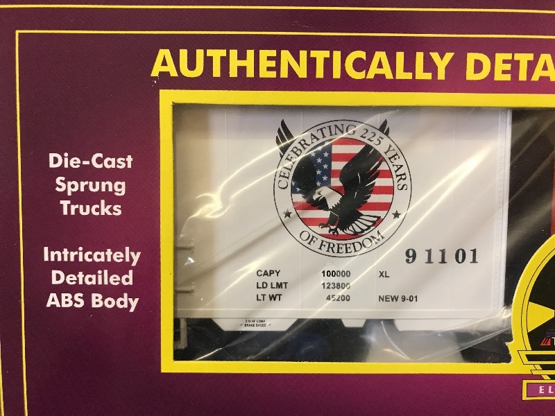lot 152 image: MTH AMERICAN FREEDOM 40 SINGLE DOOR BOX CAR