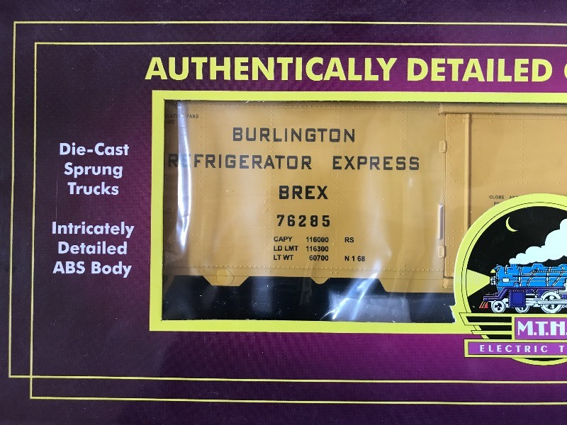 lot 166 image: MTH BURLINGTON ROUTE REEFER