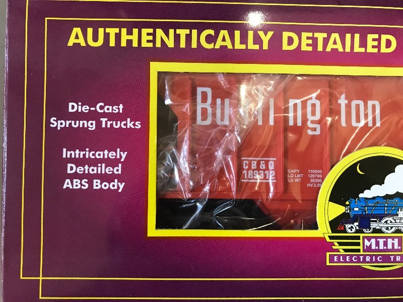 lot 169 image: MTH BURINGTON PS-2 HOPPER CAR