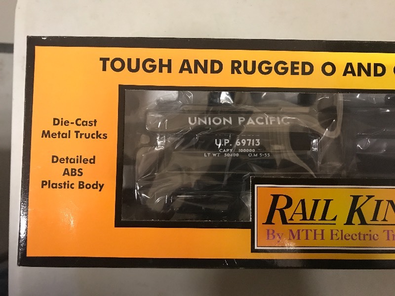 lot 212 image: RAIL KING by MTH UNION PACIFIC 3 DOME TANK