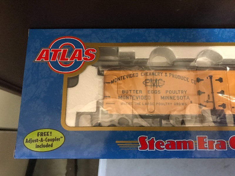 lot 247 image: ATLAS MONTEVIDEO 40 WOOD REEFER CAR 11815