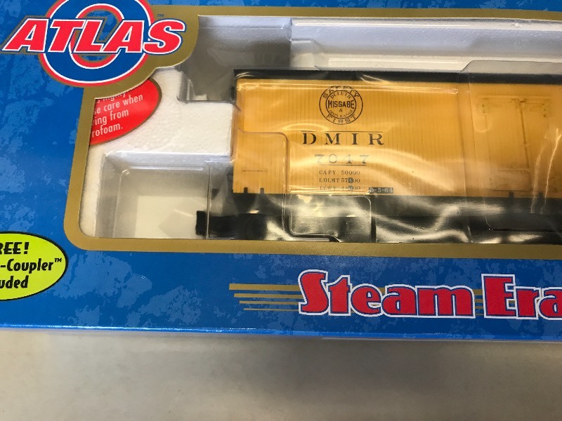 lot 253 image: ATLAS DULUTH, MISSABE, & IRON RANGE 36 WOOD REEFER CAR 7047