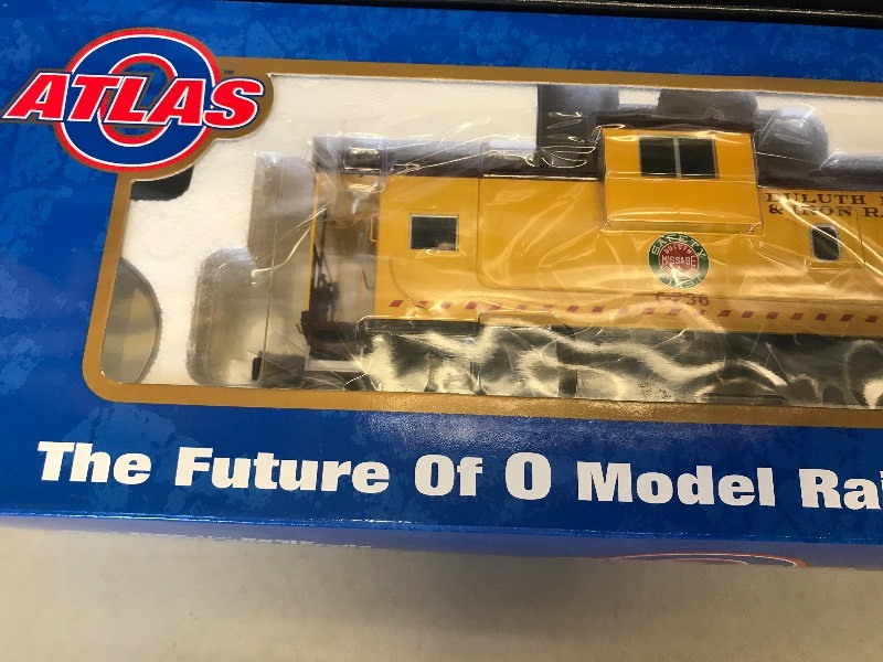 lot 255 image: ATLAS DULUTH, MISSABE, & IRON RANGE EV CABOOSE C-236