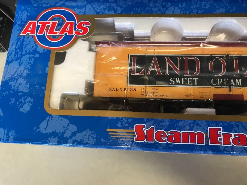 lot 268 image: ATLAS LAND O LAKES 40 WOODSIDE REFRIGERATOR CAR 6338