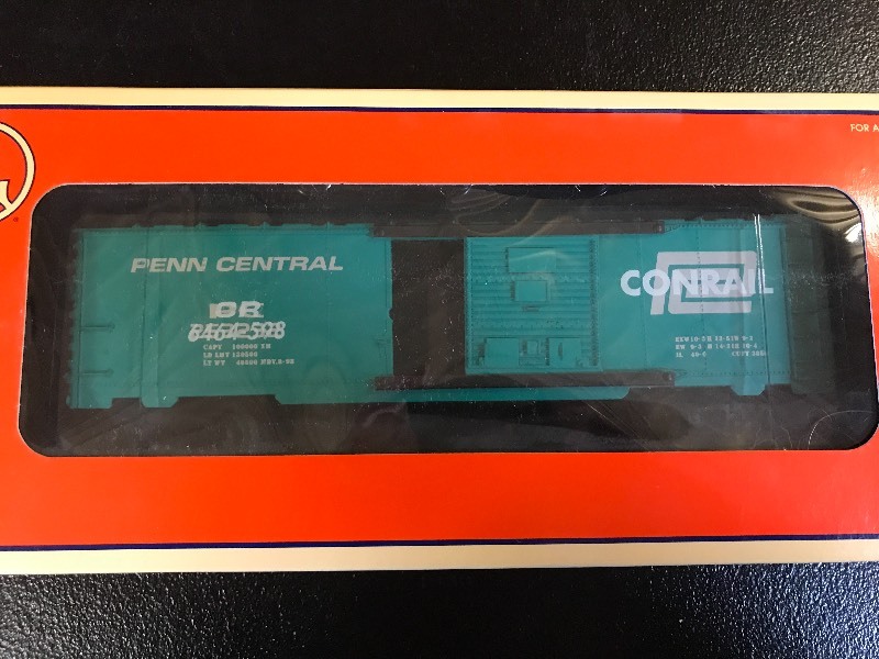 lot 337 image: LIONEL CONRAIL - PENN CENTRAL OVERSTAMPED 6464 BOXCAR