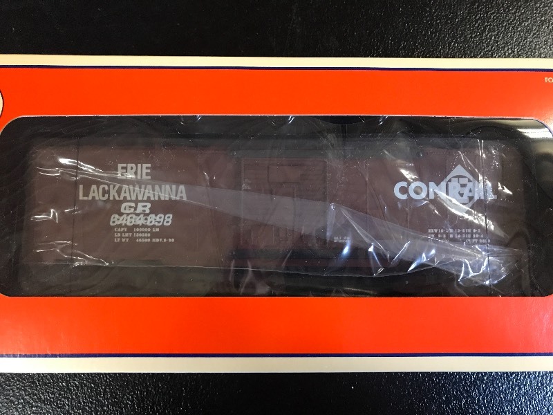 lot 343 image: LIONEL ERIE LACKAWANNA  CONRAIL OVERSTAMPED 6464 BOXCAR