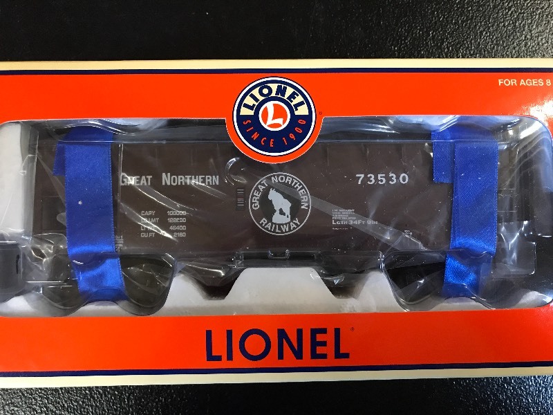 lot 345 image: LIONEL GREAT NORTHERN OFFSET HOPPER #73530