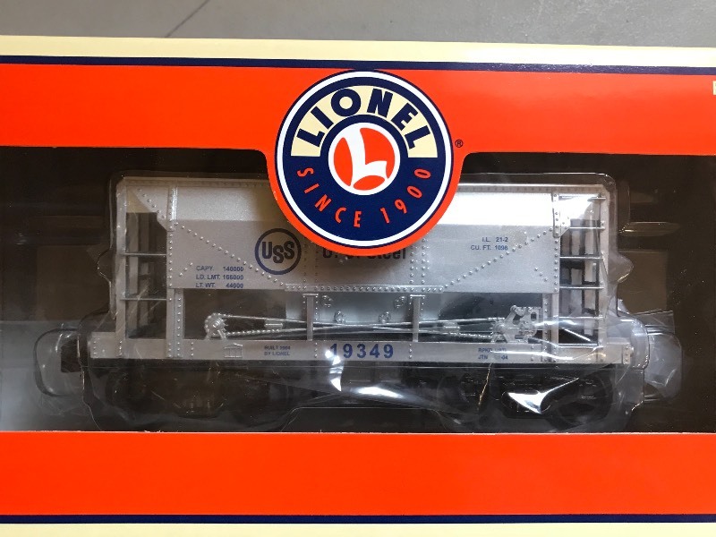 lot 376 image: LIONEL U.S. STEEL ORE CAR