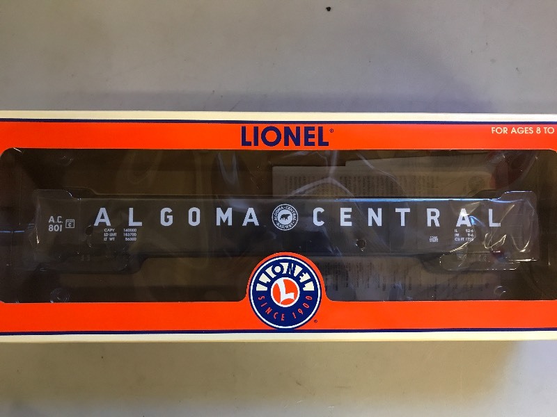 lot 388 image: LIONEL ALGOMA CENTRAL PS-5 SCALE GONDOLA