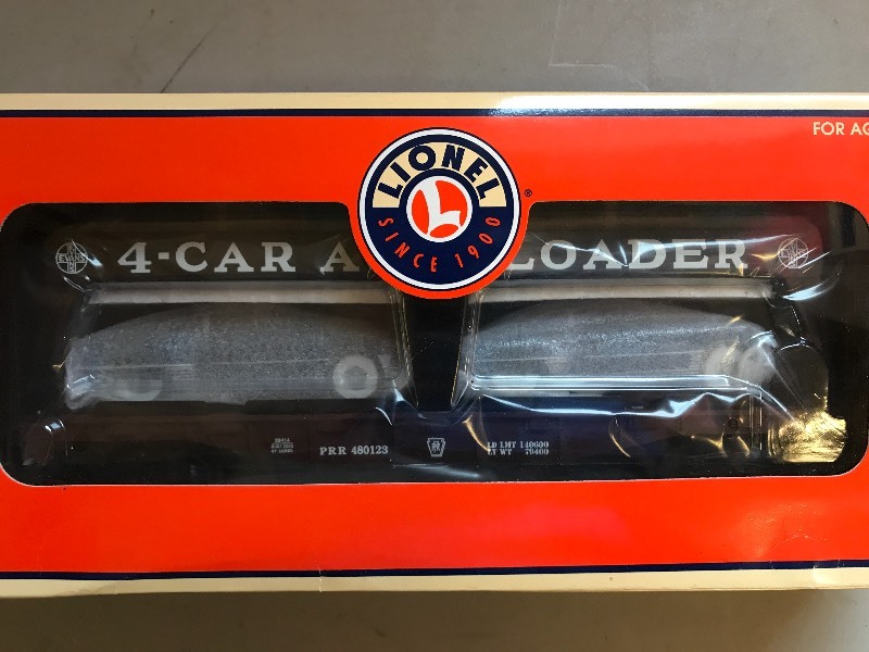 lot 405 image: LIONEL EVANS AUTO LOADER