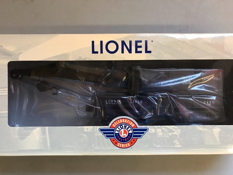 lot 410 image: LIONEL 2460 LIONEL LINES CRANE CAR