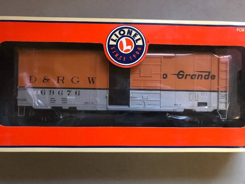 lot 413 image: LIONEL DENVER & RIO GRANDE WESTERN PS-1 BOX CAR