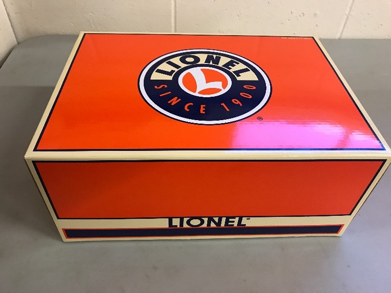 lot 432 image: LIONEL 6464 ARCHIVE BOXCAR 3 PACK