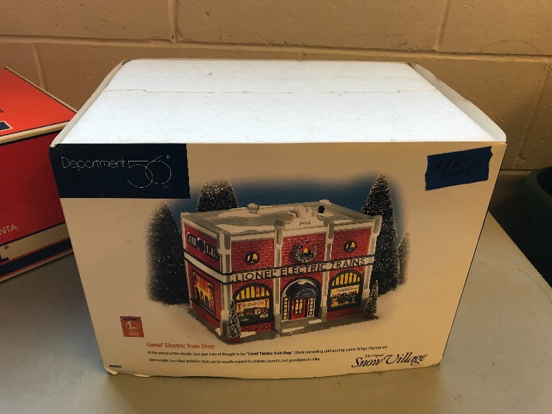 lot 450 image: LIONEL  DEPT. 56 TRAIN SHOP