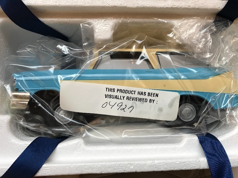 lot 464 image: LIONEL ARCHIVE COLLECTION 68 BLUE INSPECTION CAR