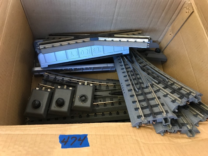 lot 474 image: BOX OF MODEL TRAIN TRACK