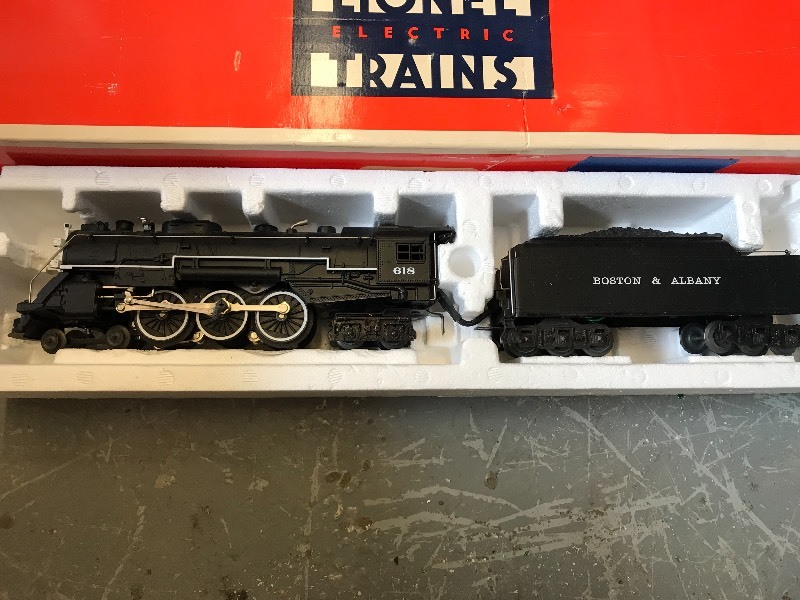 lot 100 image: LIONEL B&A HUDSON WITH TENDER AND W RAILSOUNDS II