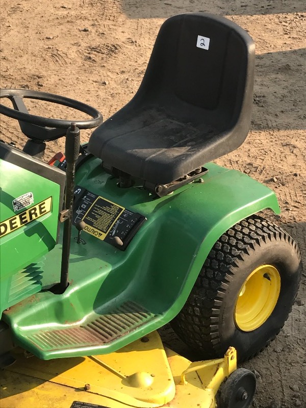 John Deere 185 Hydro Lawn Tractor LE September Lawn Tractors & More