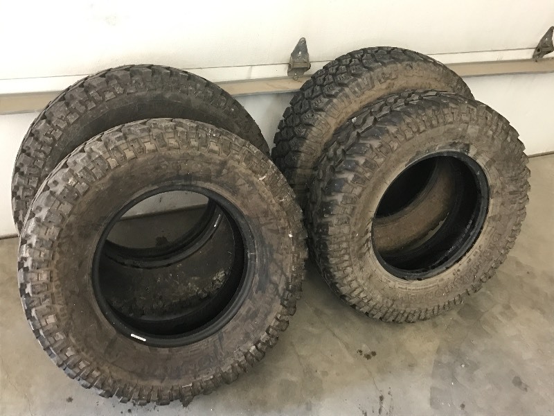 lot 9 image: (4) Studded Truck Tires