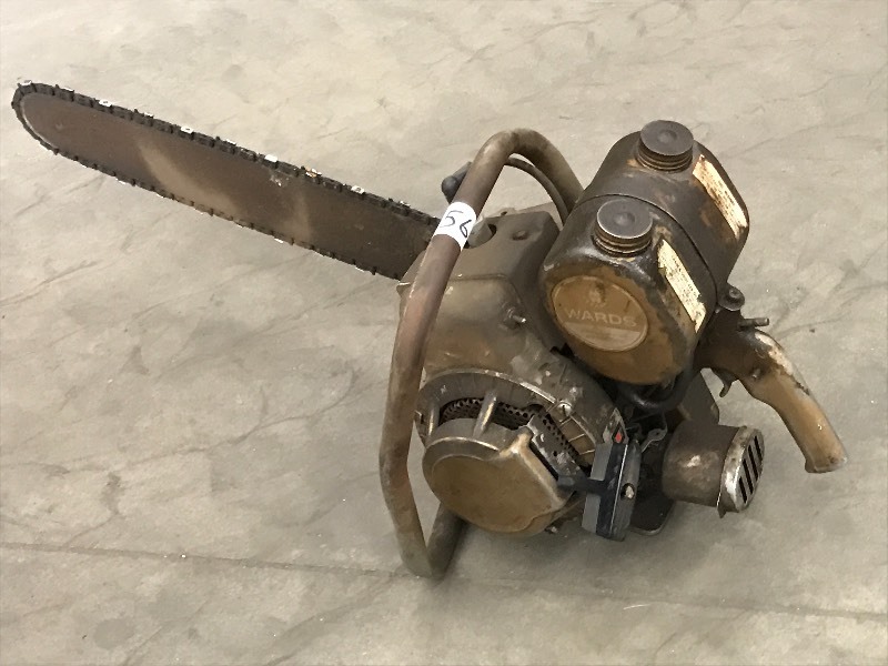lot 56 image: Wards Chainsaw