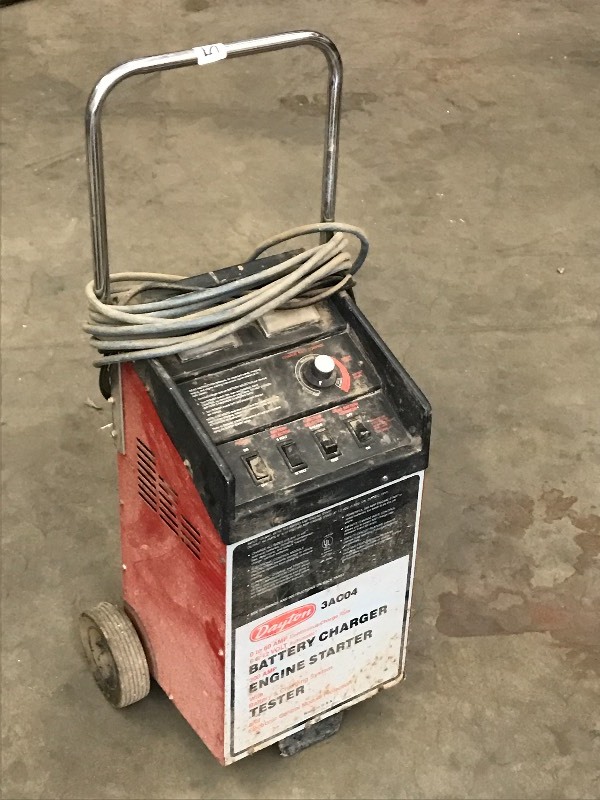 lot 58 image: Dayton Battery Charger