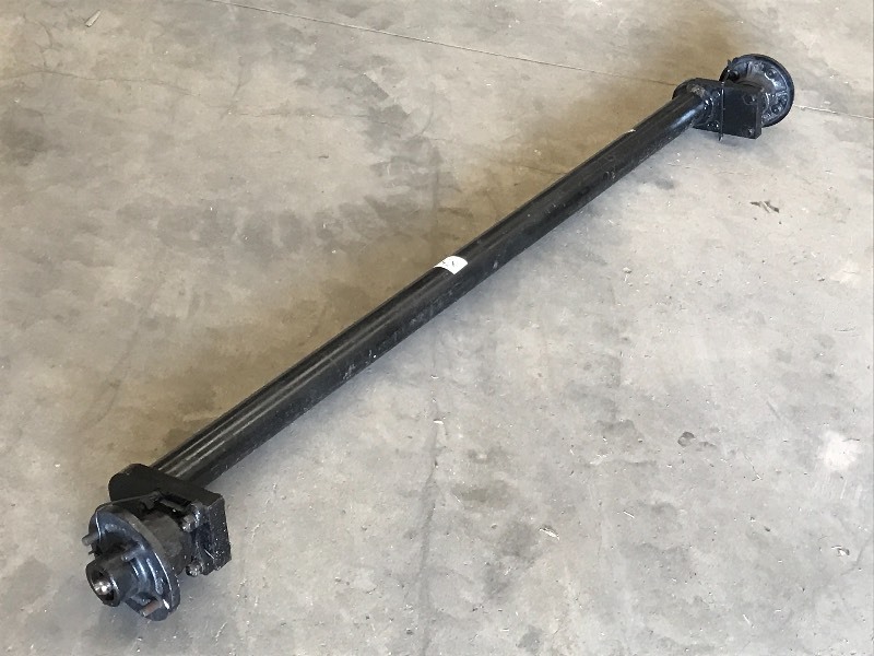 lot 85 image: Trailer Axle