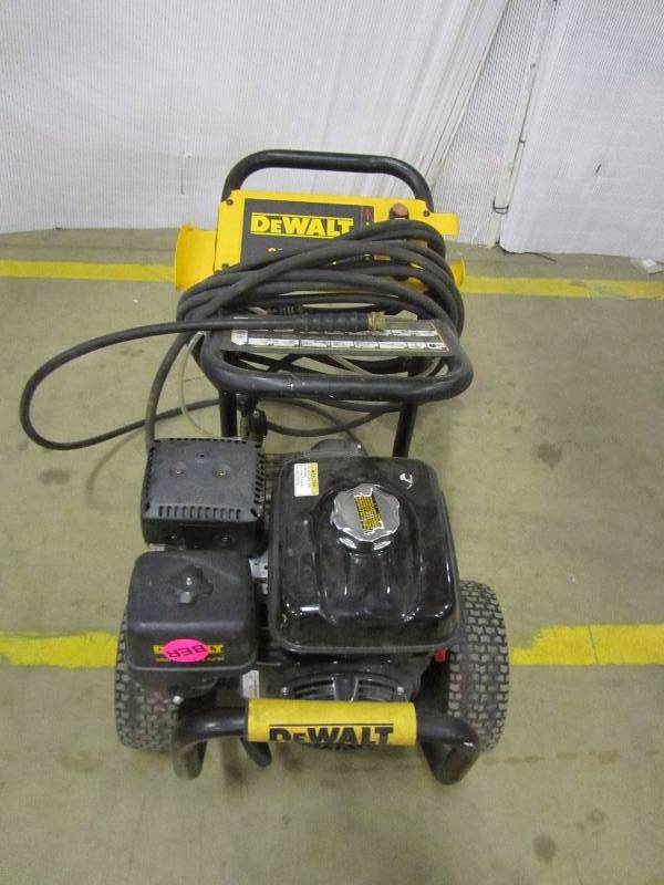 DEWALT Honda GX270 3,800 psi 3.5 GPM Gas Pressure Washer (new info)