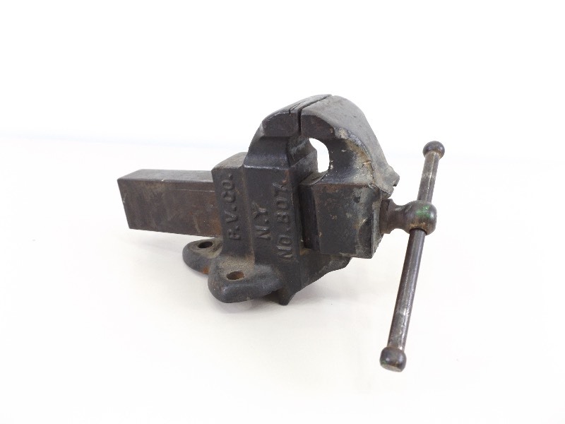 Antique Bench Vise&nbsp