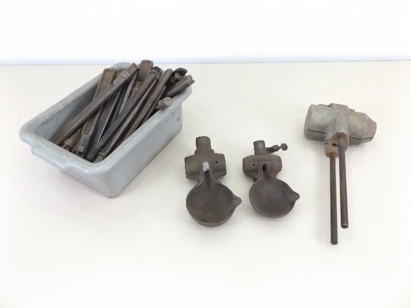 Antique Cook's Hammer Service Cast Iron Lead Hammer Molds EC 209