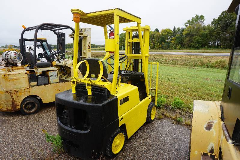 lot 15 image: Clark Model G500-50 Propane Powered Fork Lift