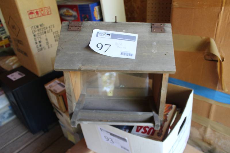lot 97 image: Bird House